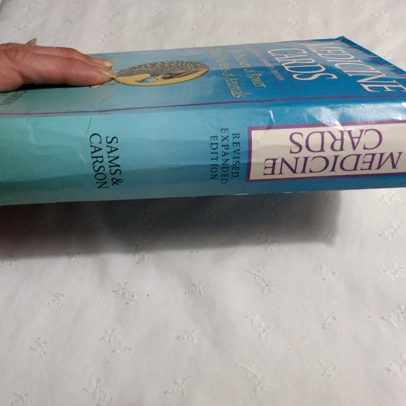 Medicine Cards: The Discovery of Power Through the Ways of Animals - Picture 3 of 6